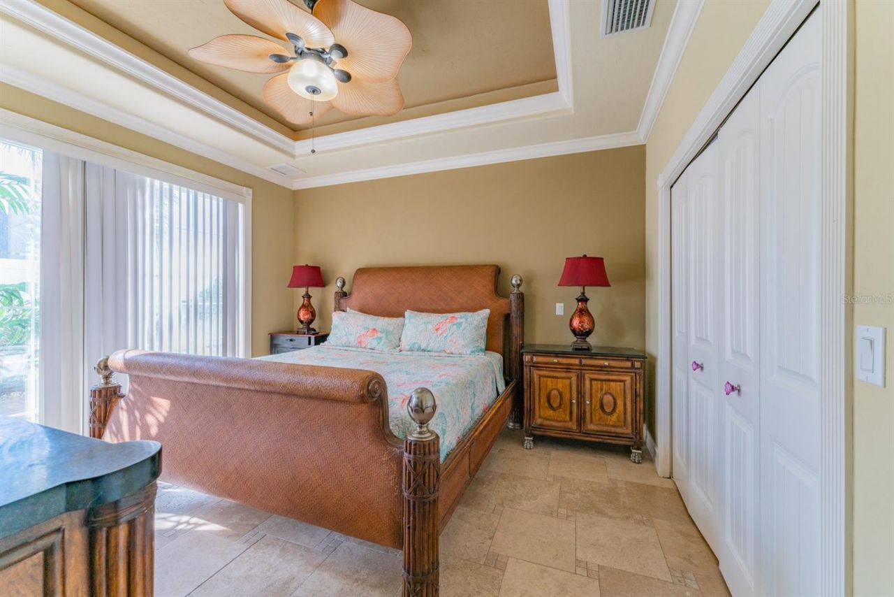 201 54th Street , Holmes Beach, FL 34217 Photo