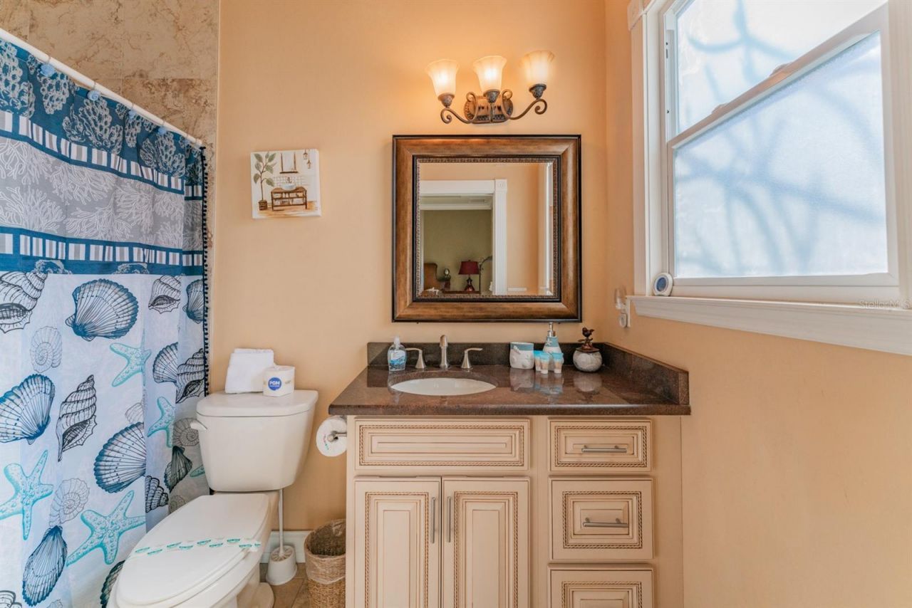 201 54th Street , Holmes Beach, FL 34217 Photo