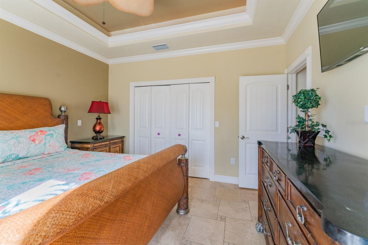 201 54th Street , Holmes Beach, FL 34217 Photo