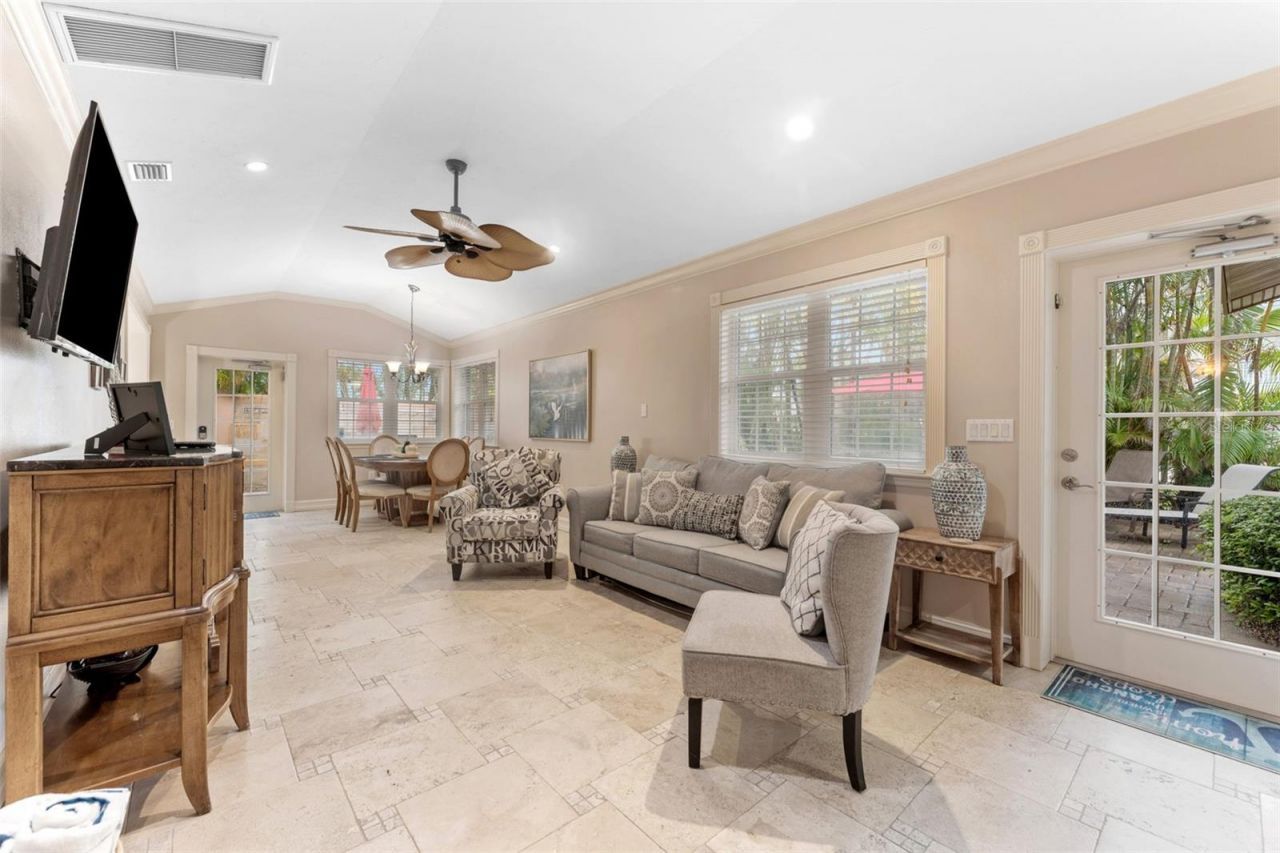 201 54th Street , Holmes Beach, FL 34217 Photo