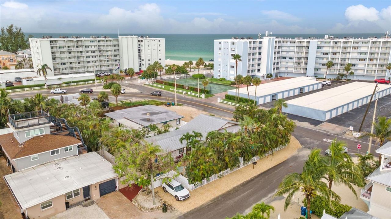 201 54th Street , Holmes Beach, FL 34217 Photo