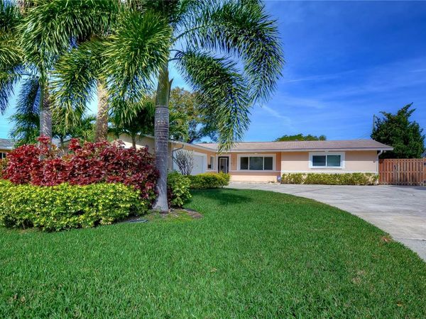 2645 63RD AVENUE S, ST PETERSBURG, FL 33712