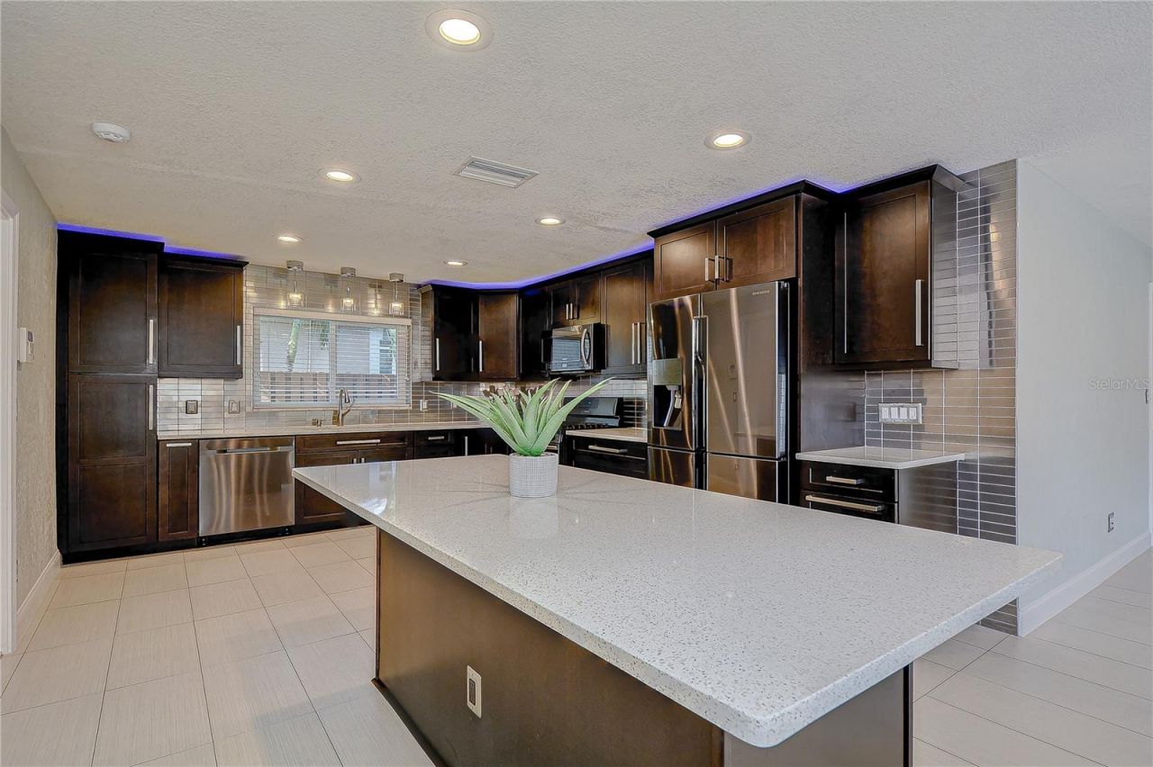 2645 63rd Avenue S, Saint Petersburg, FL 33712 Photo