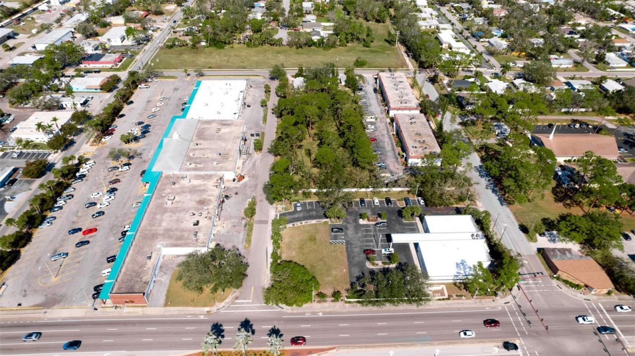 N Shade Avenue , Sarasota, FL 34237 Photo