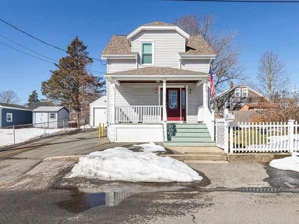 87 Shore Ave, Swansea, MA 02777