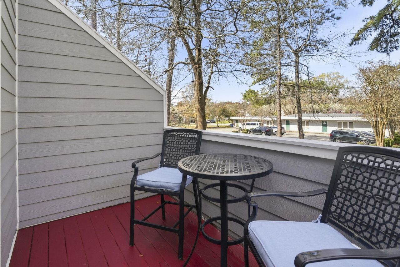 1203 Tiffany Ln. Photo 13