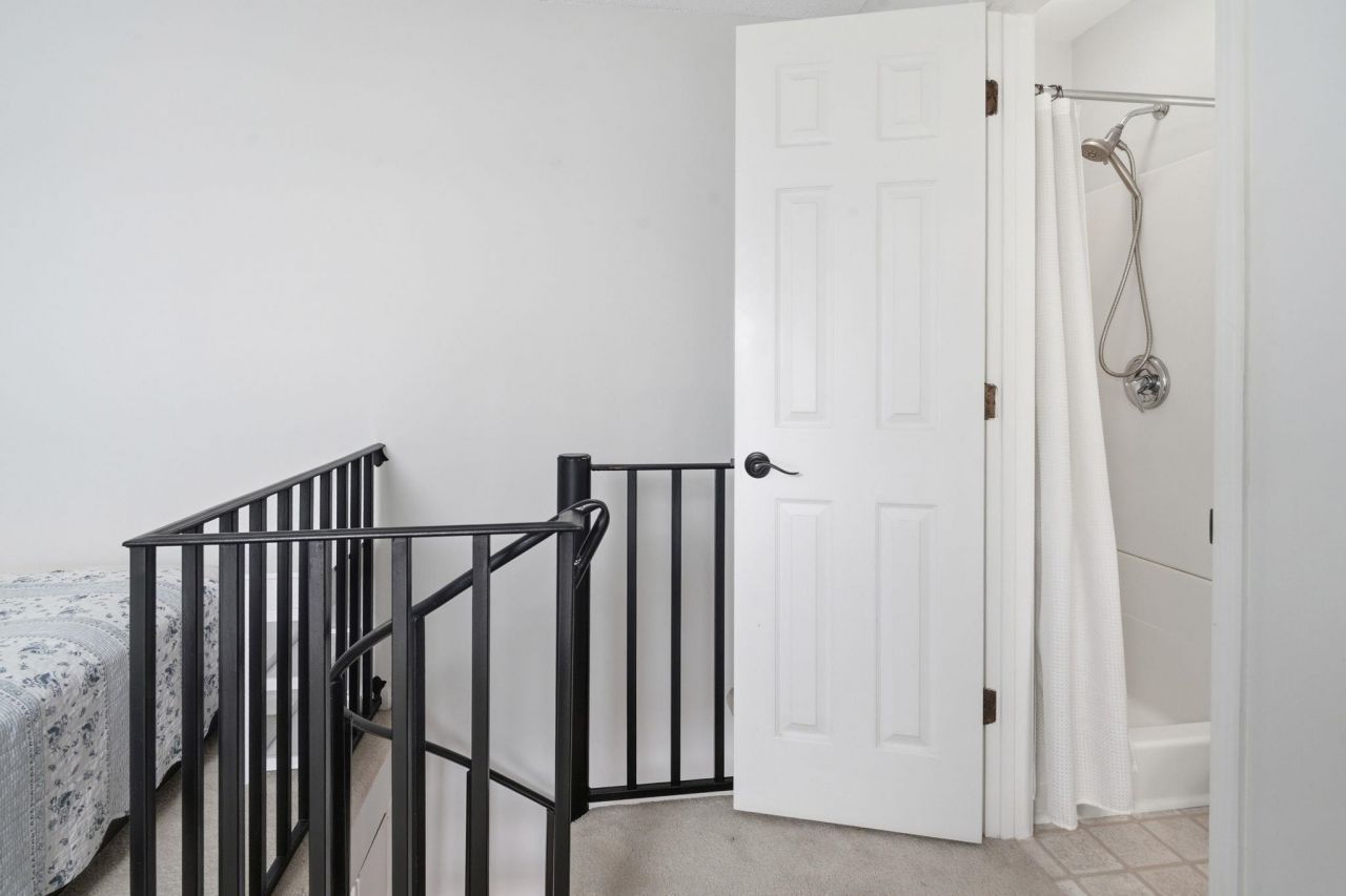 1203 Tiffany Ln. Photo 18