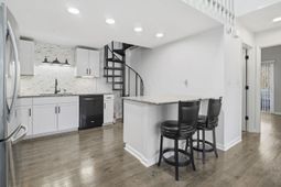 1203 Tiffany Ln. photo 4