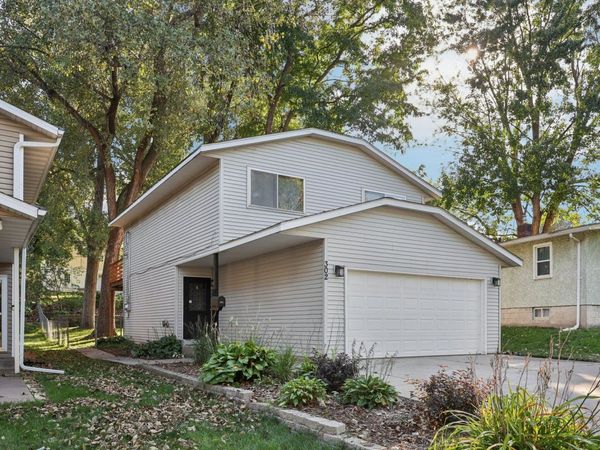 302 Sidney Street E, Saint Paul, MN 55107