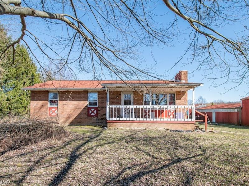 3686 Jones Road, Diamond, OH 44412 Photo 2