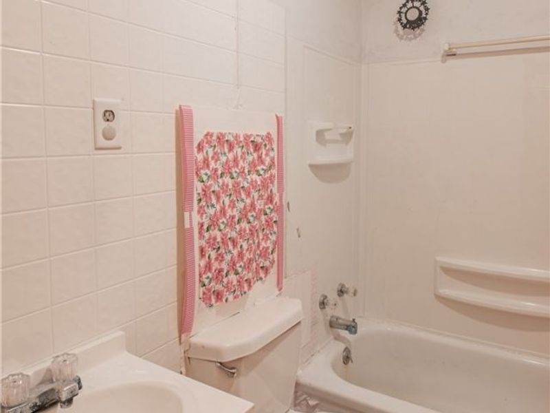 3686 Jones Road, Diamond, OH 44412 Photo 9