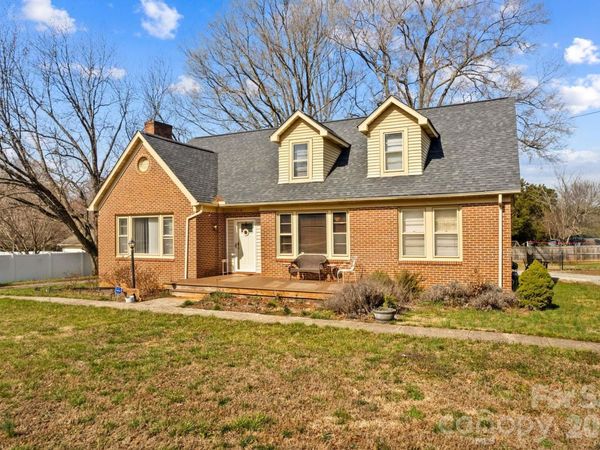 416 W Peeler Street , Salisbury, NC 28146