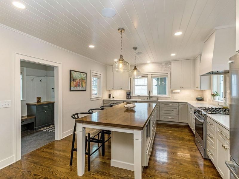 270 Clinton Heights Avenue, Columbus, OH 43202 Photo 14