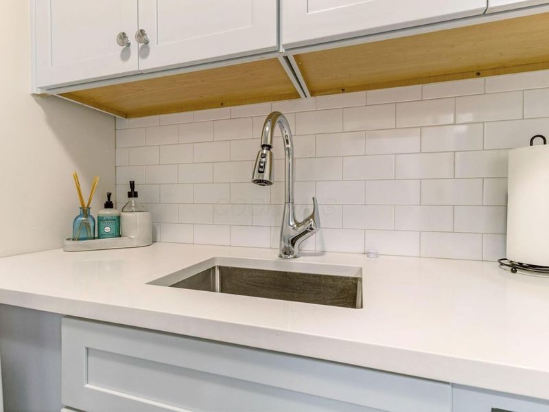 270 Clinton Heights Avenue, Columbus, OH 43202 Photo 30