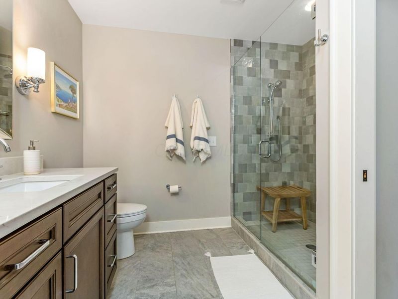 270 Clinton Heights Avenue, Columbus, OH 43202 Photo 34