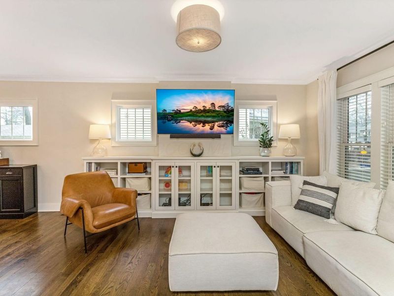 270 Clinton Heights Avenue, Columbus, OH 43202 Photo 9