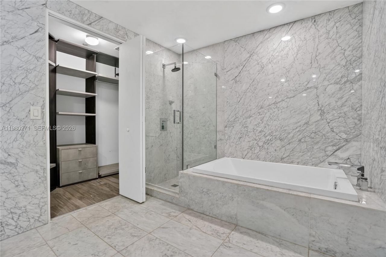 801 S Miami Ave , Unit 2805, Miami, FL 33130 Photo