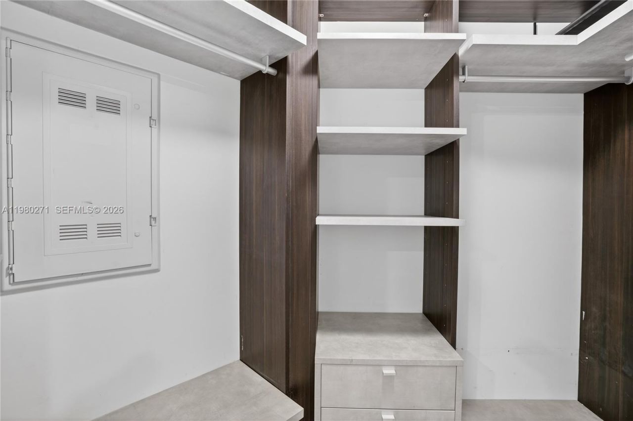 801 S Miami Ave , Unit 2805, Miami, FL 33130 Photo