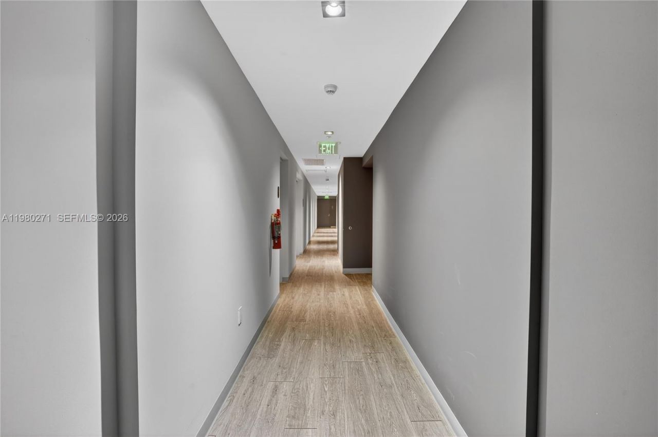 801 S Miami Ave , Unit 2805, Miami, FL 33130 Photo