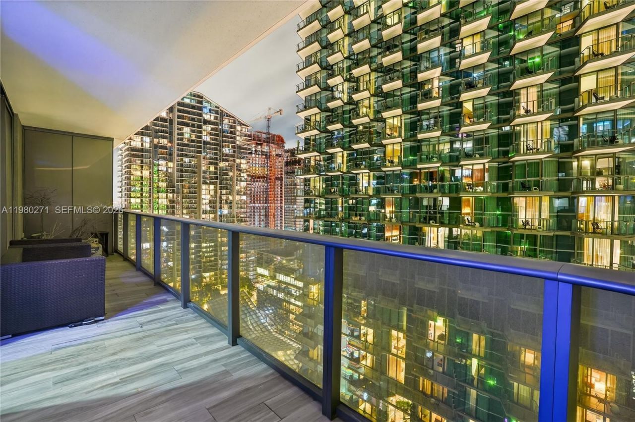 801 S Miami Ave , Unit 2805, Miami, FL 33130 Photo