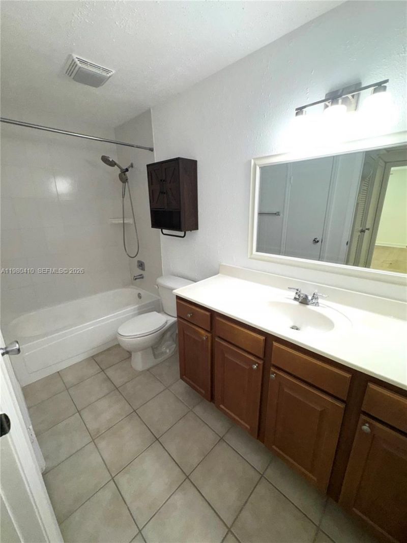 733 Riverside Dr , Unit 1216, Coral Springs, FL 33071 Photo