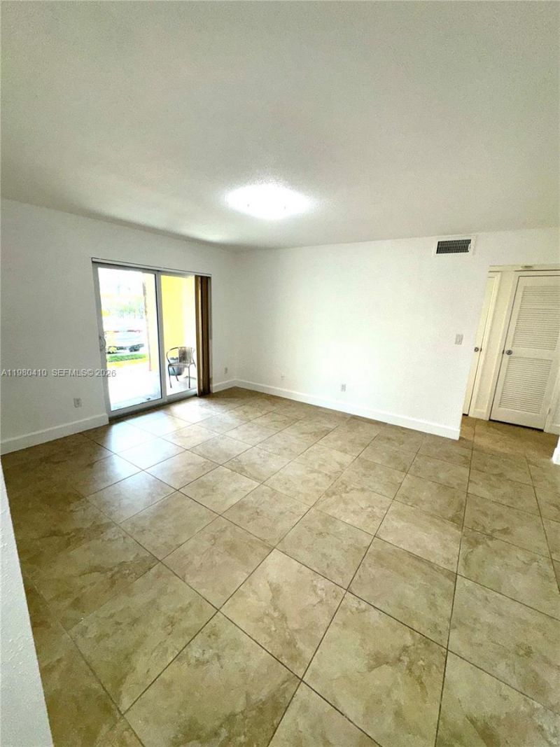 733 Riverside Dr , Unit 1216, Coral Springs, FL 33071 Photo