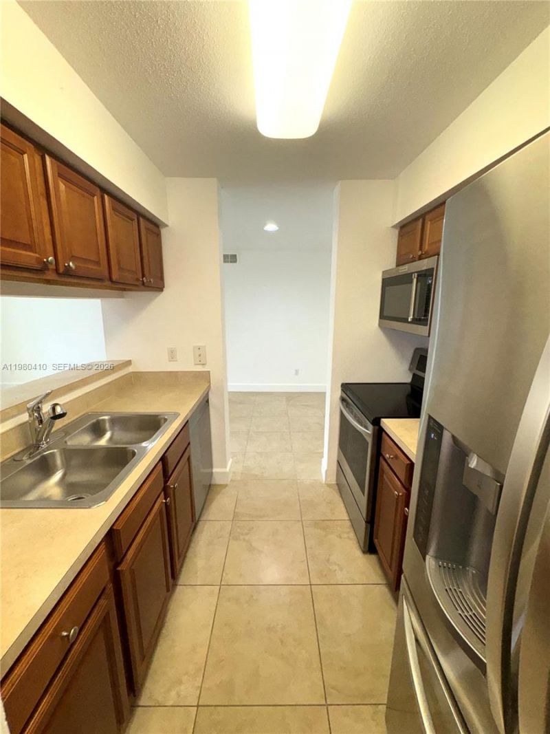 733 Riverside Dr , Unit 1216, Coral Springs, FL 33071 Photo