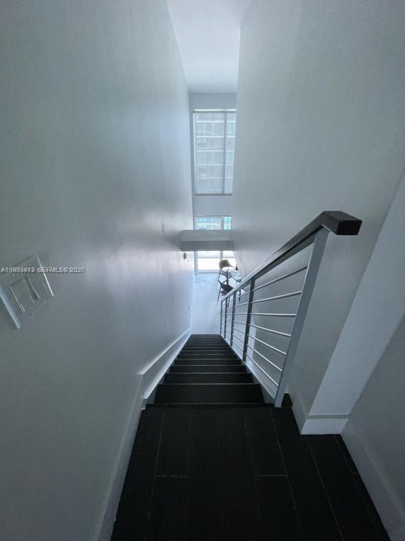 60 SW 13th St, Unit 3606, Miami, FL 33130 Photo