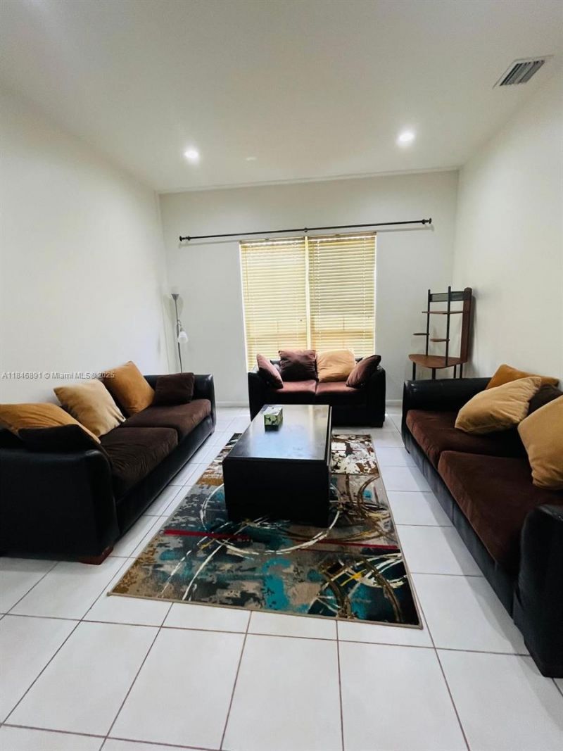 14146 S Cypress Cove Cir , Davie, FL 33325 Photo