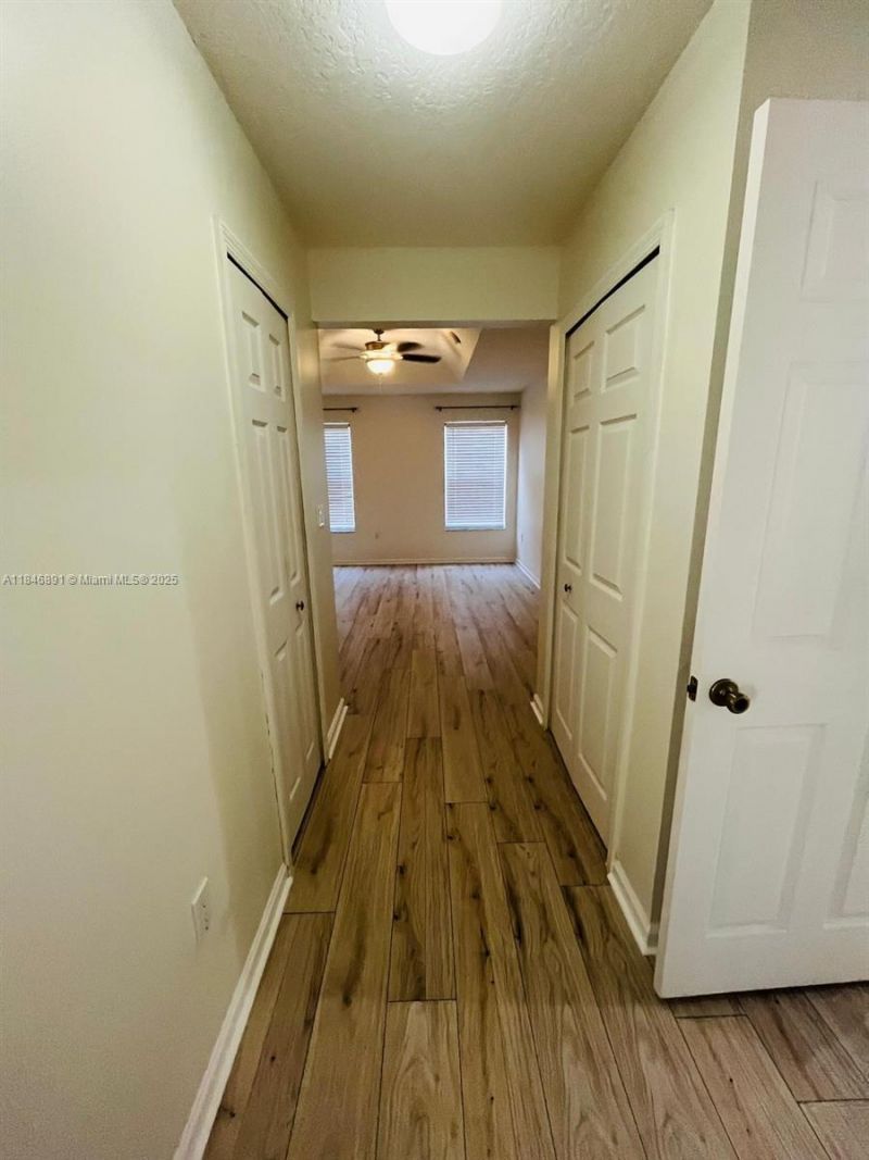 14146 S Cypress Cove Cir , Davie, FL 33325 Photo