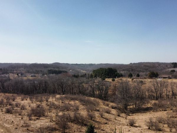 L616 Rhine Drive, La Valle, WI 53941