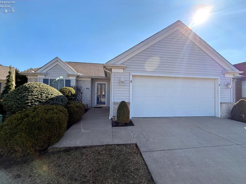 1805 E Waterberry, Huron, OH 44839 Photo 1