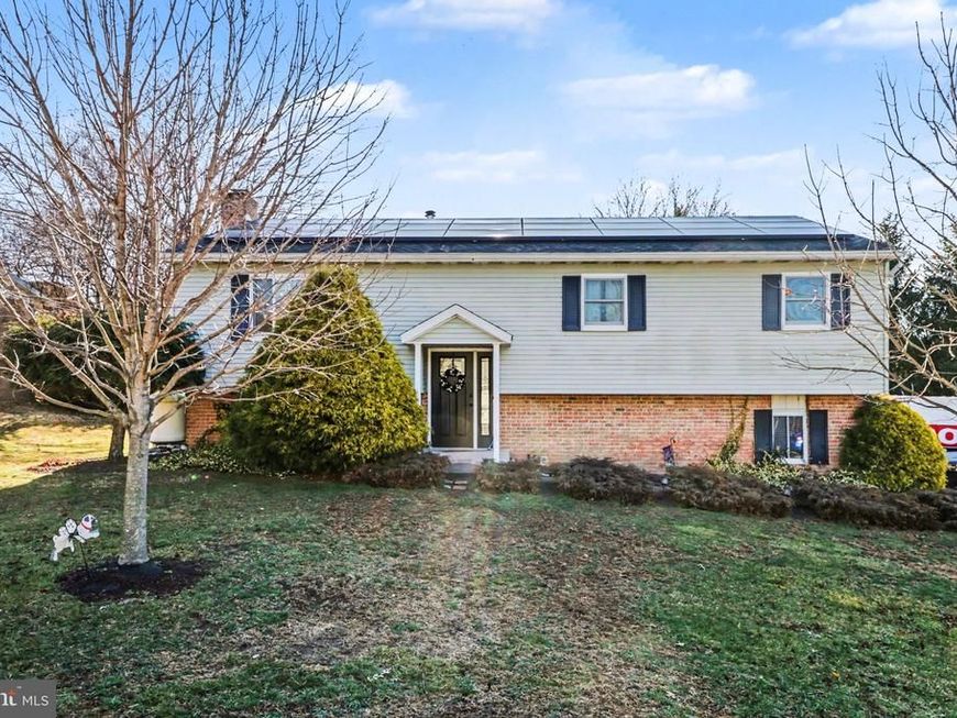 6 Autumn Drive, Dillsburg, PA 17019 Main Photo