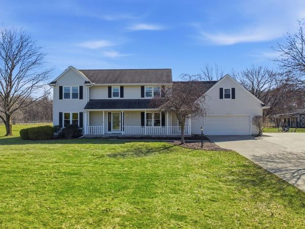 30638 Quail Pointe Drive, Granger, IN 46530