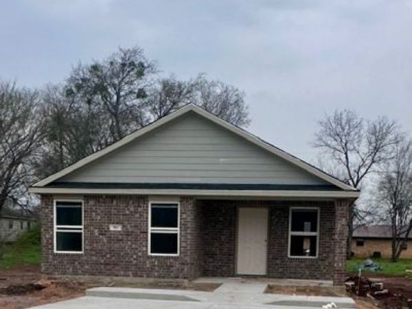 603 E Wolf Street, Madill, OK 73446