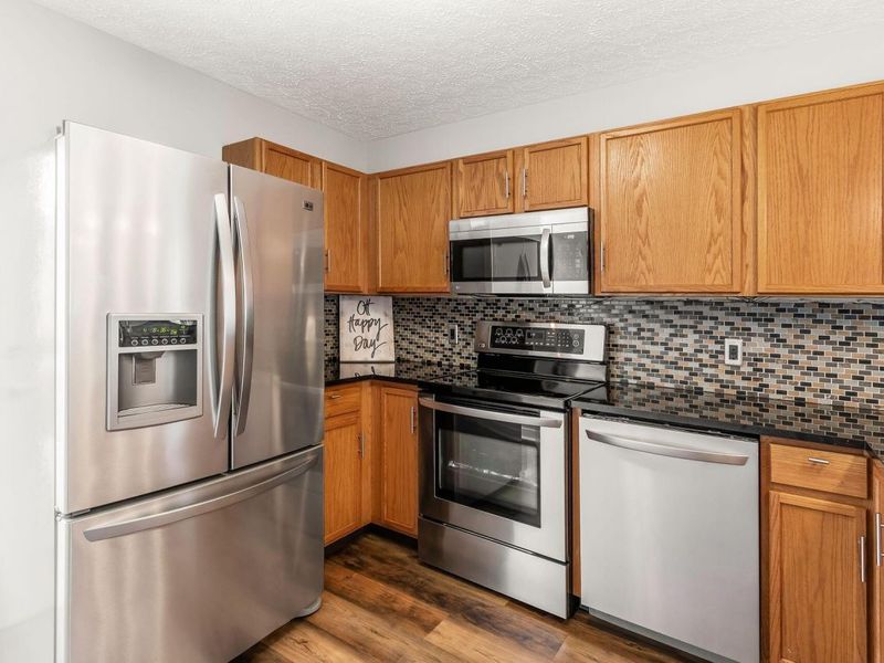 135 Hancock Street , Delaware, OH 43015 Photo 2