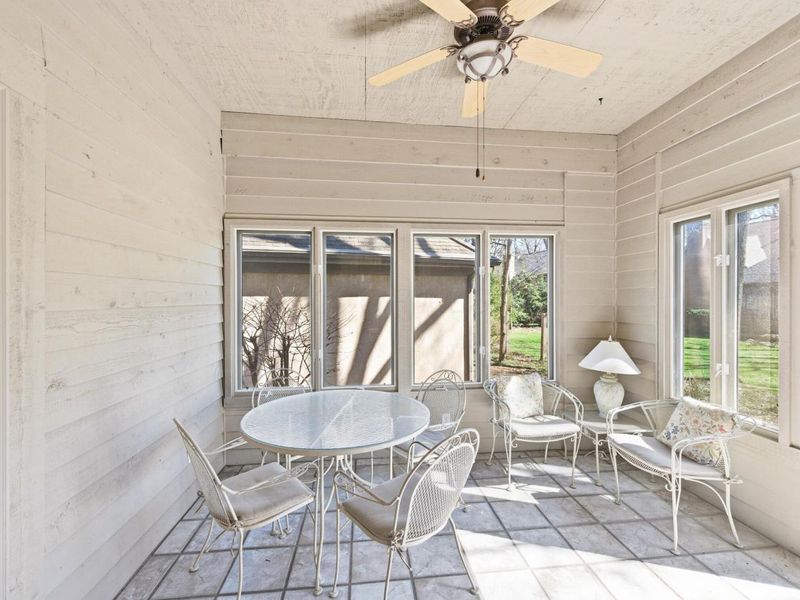 4219 Bibury Court, Columbus, OH 43221 Photo 18