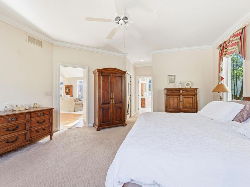 4219 Bibury Court, Columbus, OH 43221 Photo 22