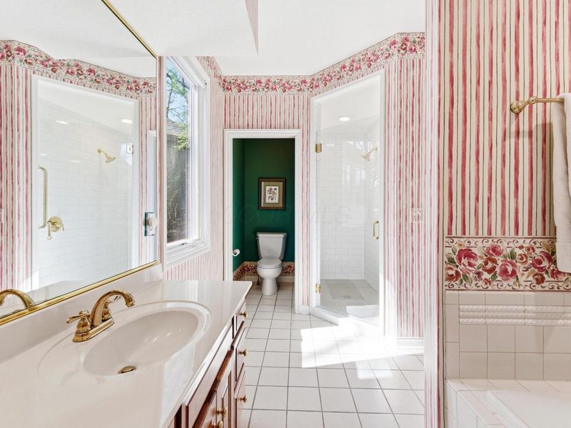 4219 Bibury Court, Columbus, OH 43221 Photo 25