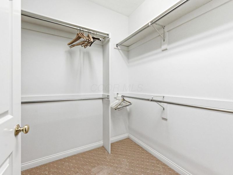 4219 Bibury Court, Columbus, OH 43221 Photo 28