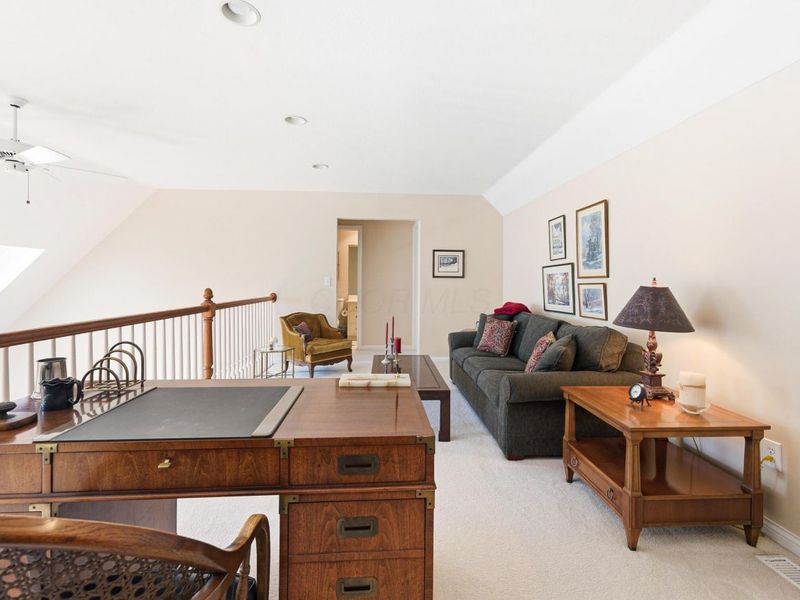 4219 Bibury Court, Columbus, OH 43221 Photo 32