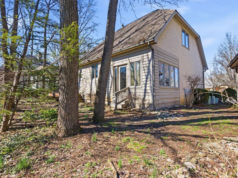 4219 Bibury Court, Columbus, OH 43221 Photo 45