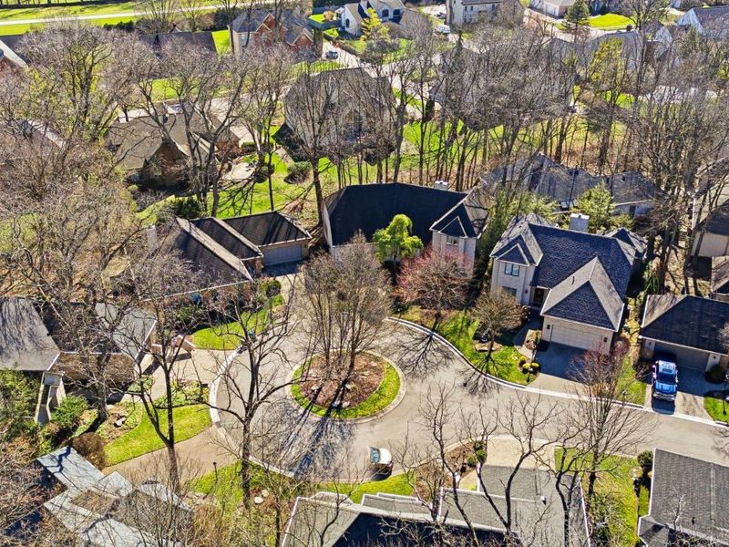 4219 Bibury Court, Columbus, OH 43221 Photo 49