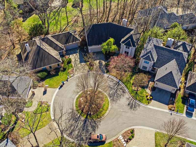 4219 Bibury Court, Columbus, OH 43221 Photo 50