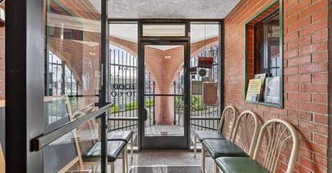 1614 21st St, Sacramento, CA 95811 Photo