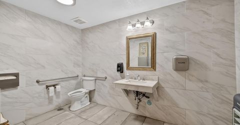 1614 21st St, Sacramento, CA 95811 Photo