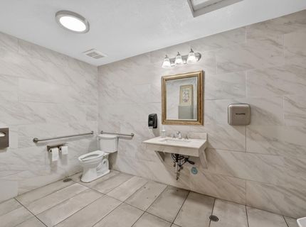 1614 21st St, Sacramento, CA 95811 Photo