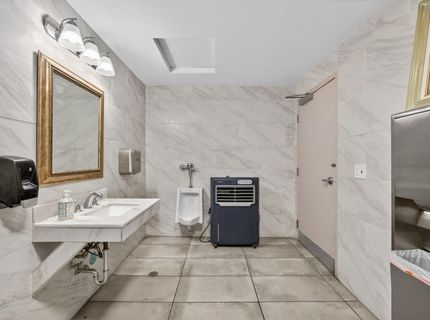 1614 21st St, Sacramento, CA 95811 Photo