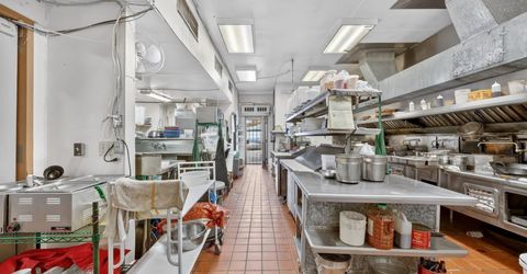 1614 21st St, Sacramento, CA 95811 Photo