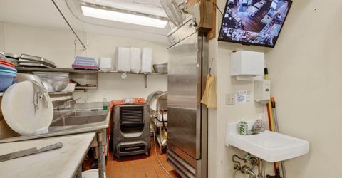 1614 21st St, Sacramento, CA 95811 Photo